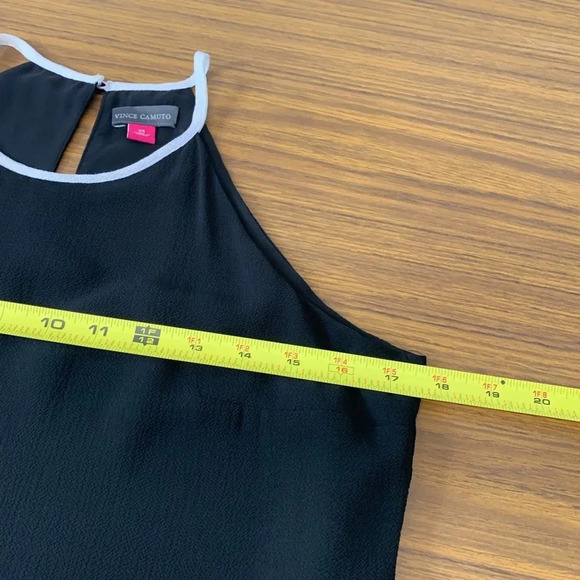 Vince Camuto Womans Halter Top XS Black White Peplum Flowy Keyhole Classic M24 - Picture 7 of 8